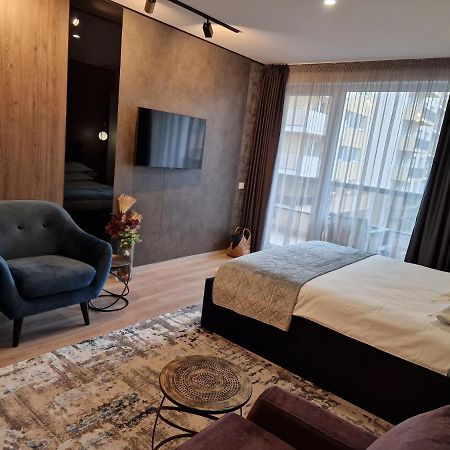 Ama By Melis Apartment Brasov Bagian luar foto